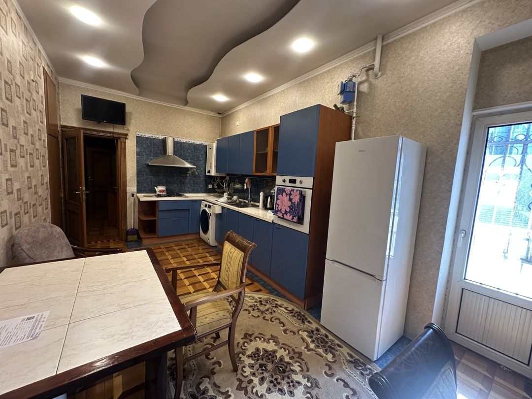 İcarəyə verilir 3 otaqlı yeni tikili 140 m² — Mənzil, Bakı (2)