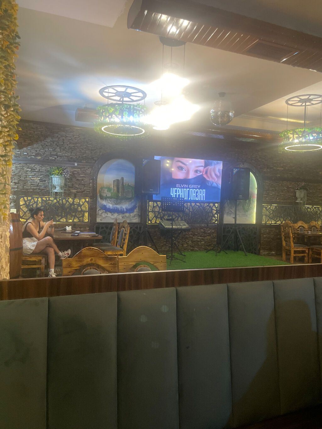 Ofisiant tələb olunur — Restoranlar, Turizm, Bakı
