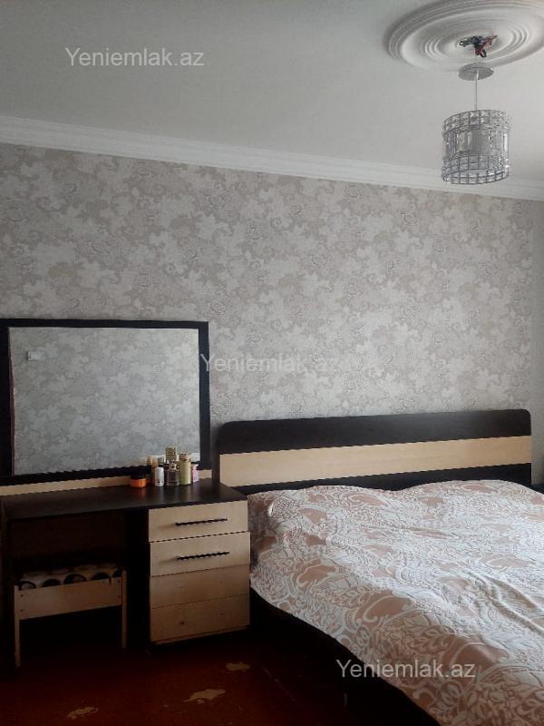 Satılır 4 otaqlı Bina evi menzil (Köhnə tikili), 100 m², 17-ci mikrorayon — Mənzil, Sumqayıt (7)