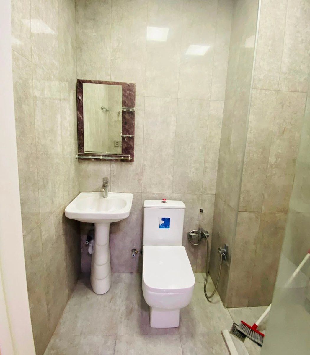 İcarəyə verilir 2 otaqlı yeni tikili 48 m² — Mənzil, Bakı (7)