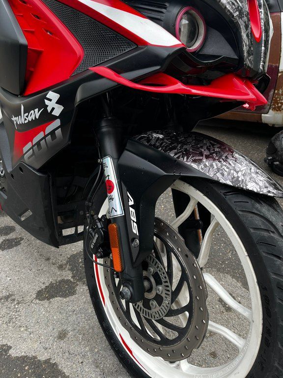 Bajaj Pulsar RS 200, 200 sm3, 2021 il, 64 000 km — Motosikletlər, Bakı (7)