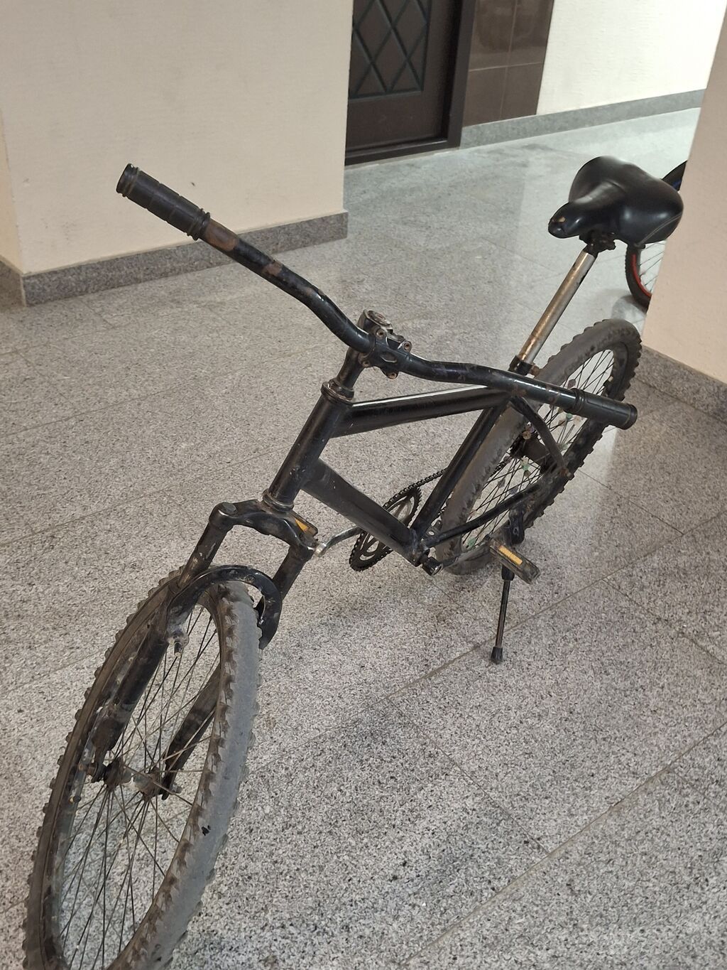 Şəhər və yüngül off-road sürüşləri üçün sadə velosiped — Yol velosipedləri, Sumqayıt (3)