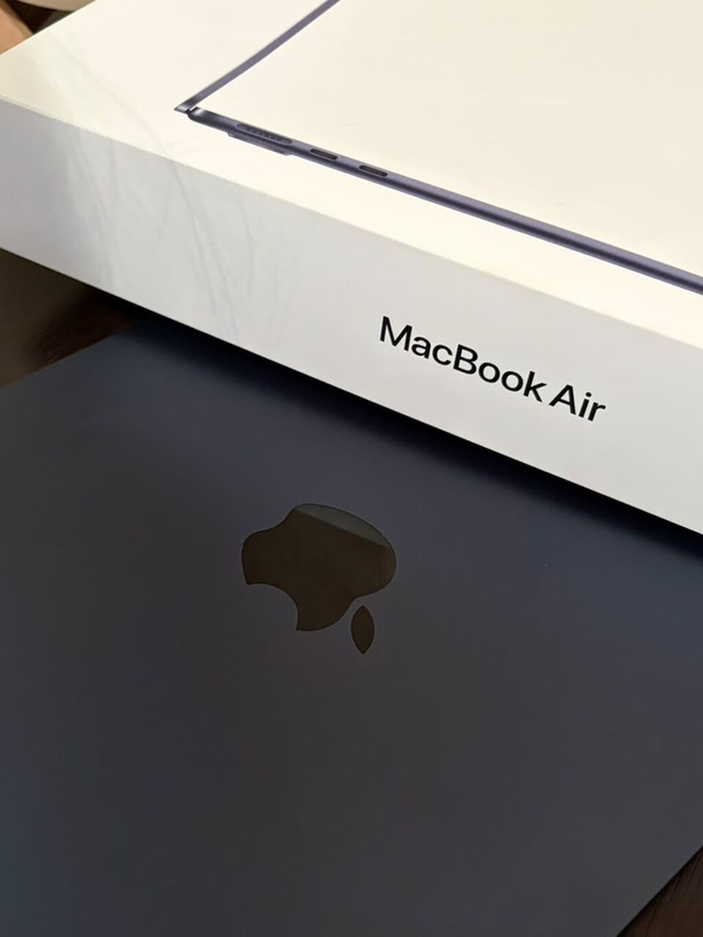 Apple MacBook Air 13 m4 təzə kimidi ev üçün alınıb cox az islenib — Apple Macbook, Bakı (9)