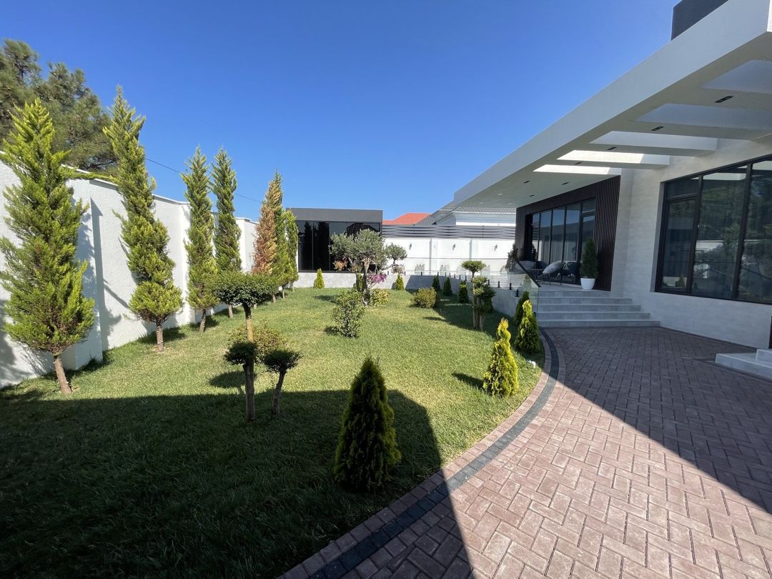 Satılır 5 otaqlı həyət evi/bağ evi 250 m² — Ev, villa, Bakı (2)