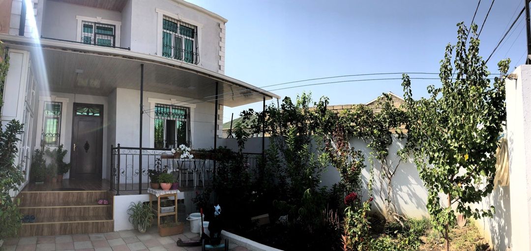 Satılır 4 otaqlı həyət evi/bağ evi 150 m² — Ev, villa, Bakı (2)