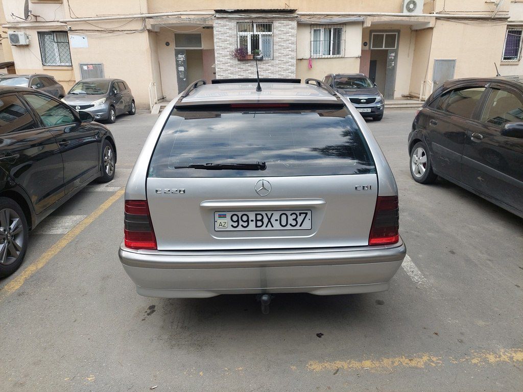 Mercedes C 220, 2.2 L, 2000 il, 368 246 km — Avtomobillər, Bakı (8)