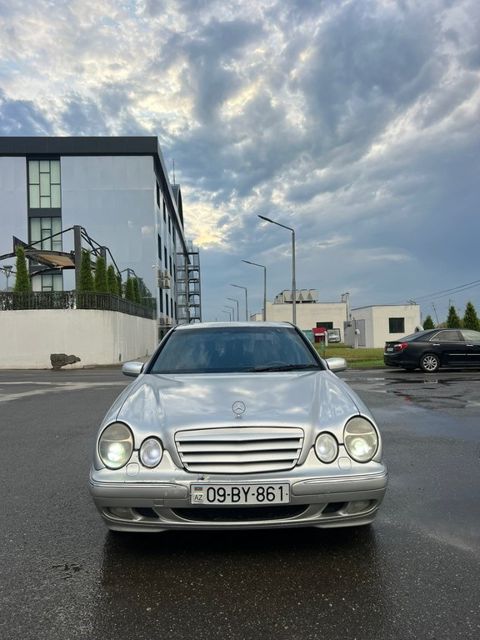 Mercedes E 220, 2.2 L, 2000 il, 302 000 km — Ağcabədi