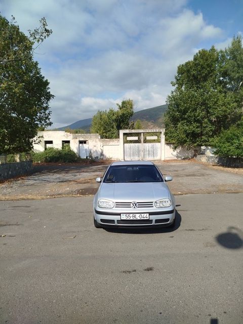 Volkswagen Golf, 1.4 L, 1999 il, 300 000 km — Şəki
