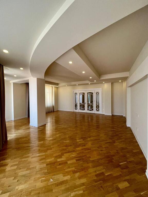 Satılır 6 otaqlı həyət evi/bağ evi 520 m² — Ev, villa, Bakı (11)