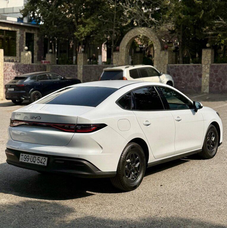 BYD Seal 05, 1.5 L, 15.87 kWh, 2025 il, 14 200 km 99-UQ-542 — Avtomobillər, Bakı (4)