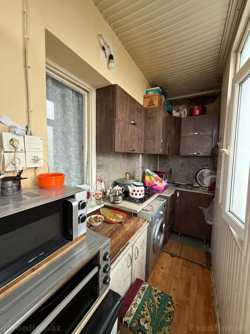 Satılır 2 otaqlı Mənzil Köhnə tikili 40 m² Bakı, Nizami r., Xalqlar Dostluğu m., 8-ci kilometr — Mənzil, Bakı (5)