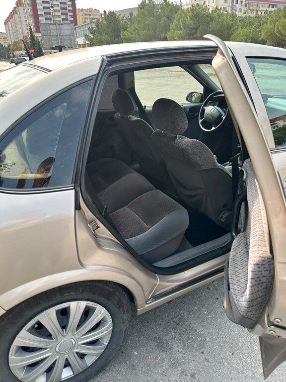 Opel Vectra, 2.0 L, 1997 il, 350 000 km — Avtomobillər, Bakı (9)