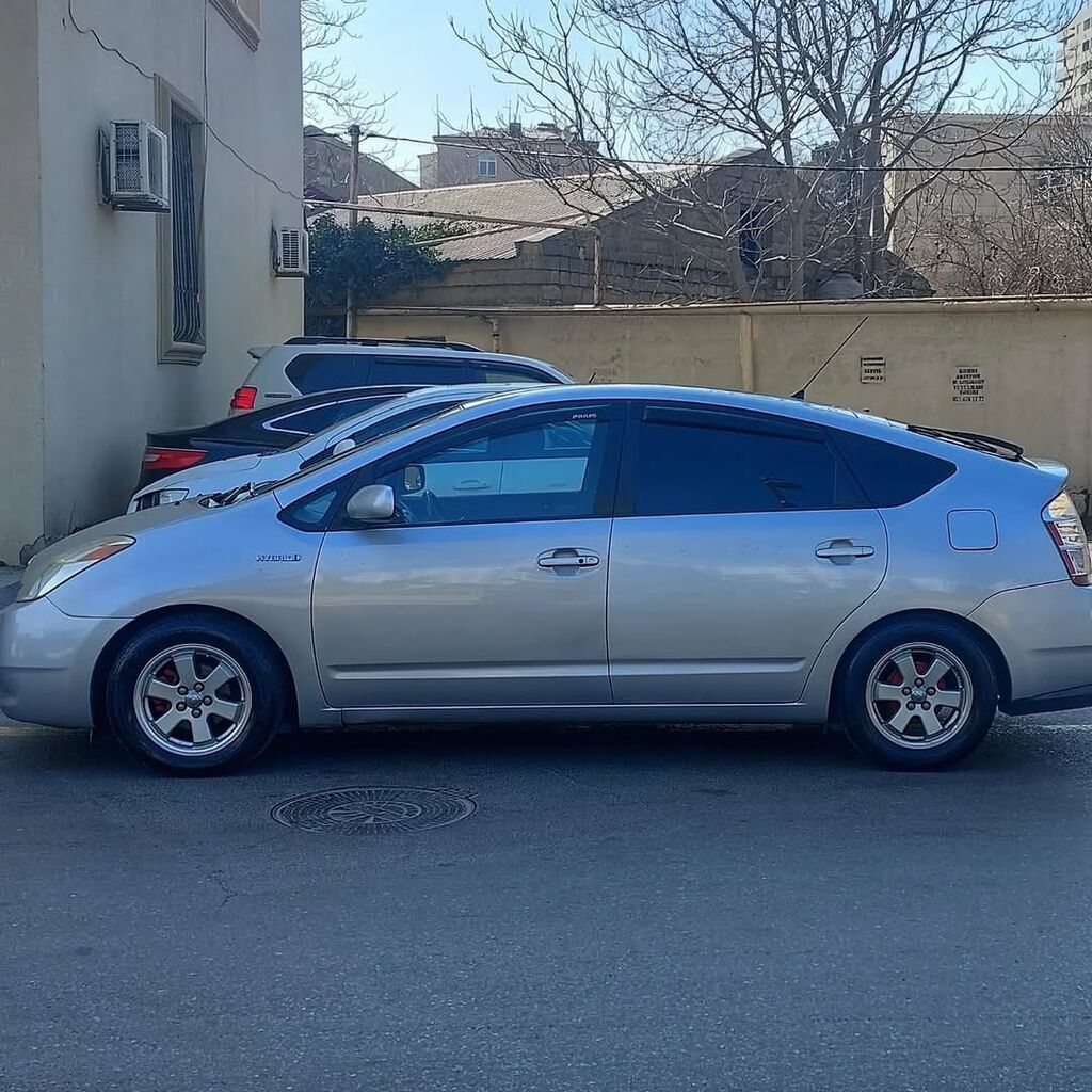 Günlük, Toyota, Qalmamaq şərti ilə — Minik avtomobili icarəsi, Qobu (4)
