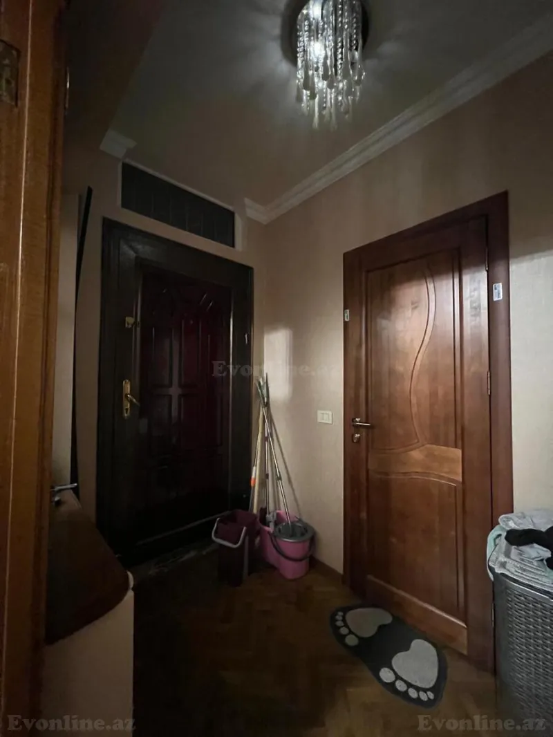 Satılır 7 otaqlı Həyət evi 220 m² Bakı, Binəqədi r., Nəsimi m., 6-cı mikrorayon — Ev, villa, Bakı (5)