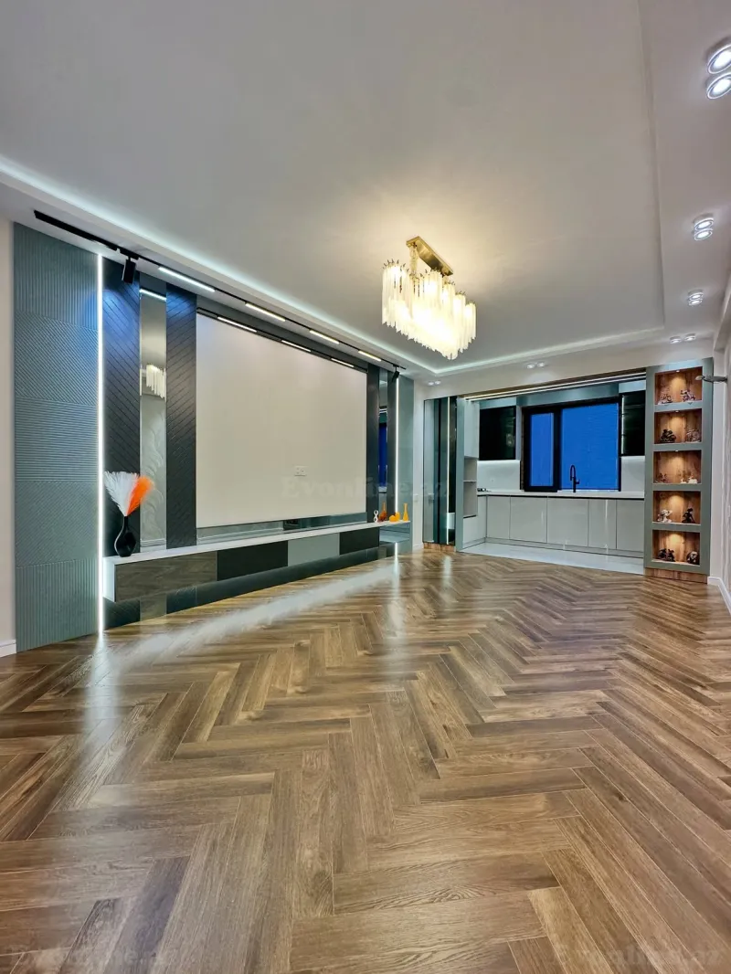 Satılır 3 otaqlı Mənzil Yeni tikili 107 m² Bakı, Xətai r., Gəncə pr — Bakı