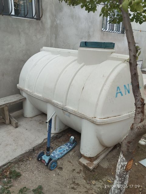 Bak, Plastik, 1500 l l, İşlənmiş — Bakı