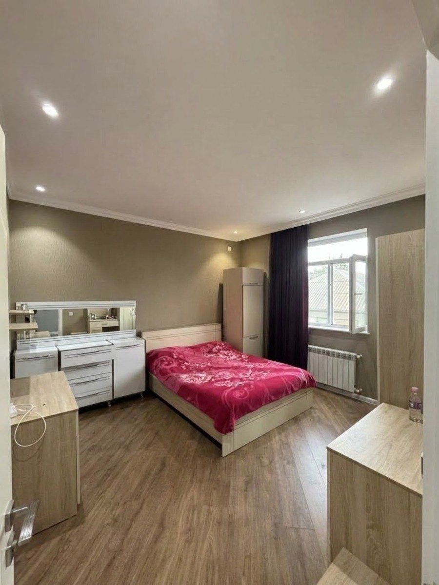 Satılır 6 otaqlı həyət evi/bağ evi 200 m² — Ev, villa, Bakı (8)