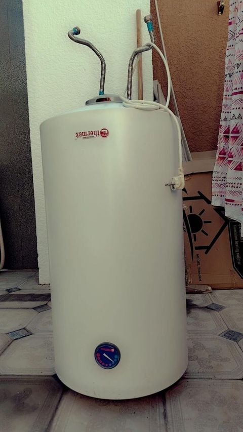Ariston satılır 100 litr 100 AZN Mawtagaafa 6487Thermex elektrik su — Digah