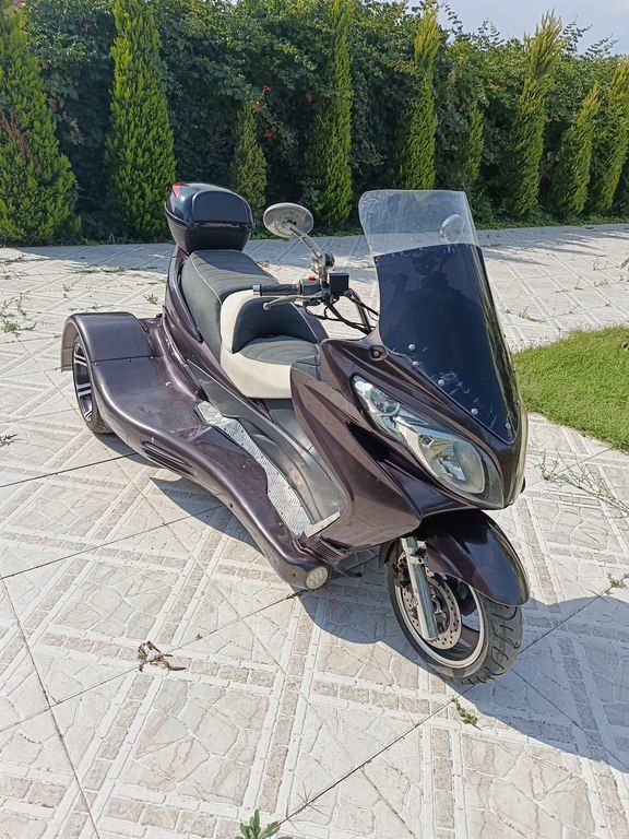Suzuki Burgman, 300 sm3, 2021 il, 1 100 km — Motosikletlər, Bakı (4)