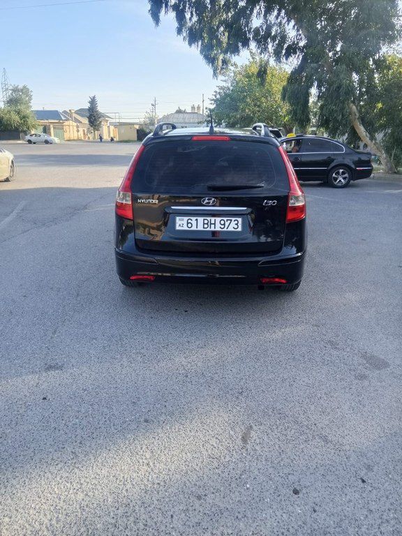 Hyundai i30, 1.6 L, 2011 il, 363 000 km — Avtomobillər, Sumqayıt (3)