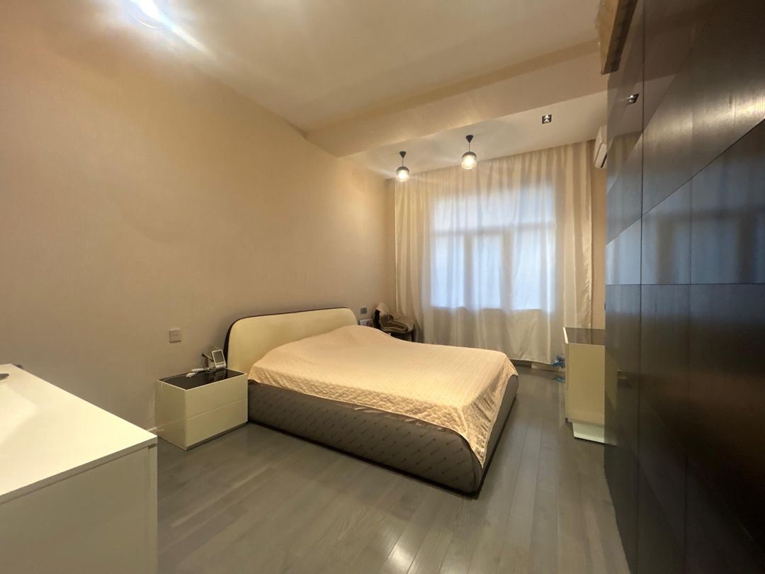 4 otaqlı mənzil, 202 m², Şamil Əzizbəyov küç., 133 (Дом 1) (7 Points) — Mənzil, Bakı (2)