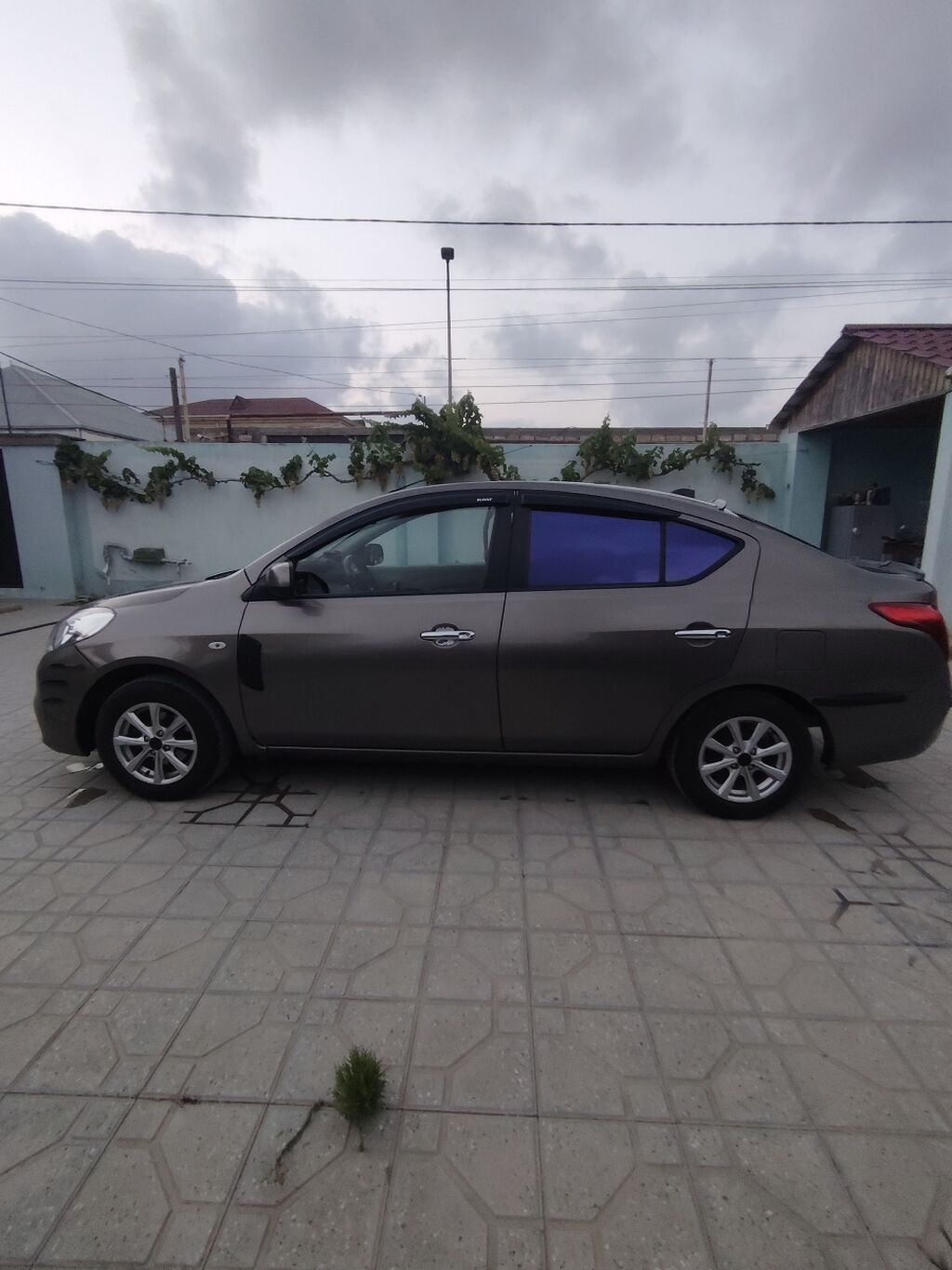 Nissan Sunny sedan Kasmetik işi var 4,5 detalda - Korpus — Avtomobillər, Bakı (3)