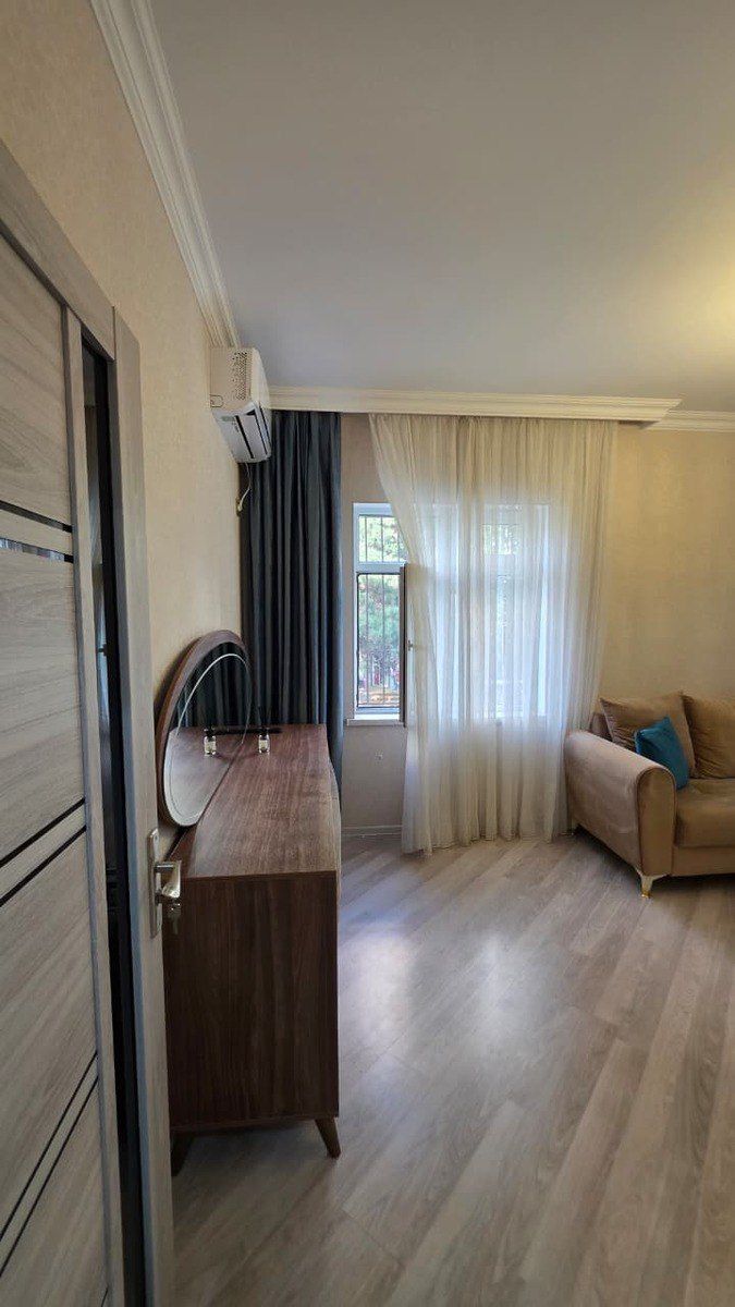 Satılır 2 otaqlı köhnə tikili 65 m² — Mənzil, Bakı (3)