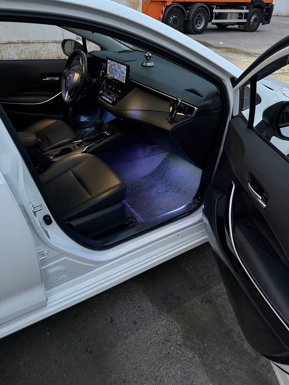 Toyota Corolla, 1.8 L, 0.85 kWh, 2025 il, 52 500 km — Avtomobillər, Bakı (6)