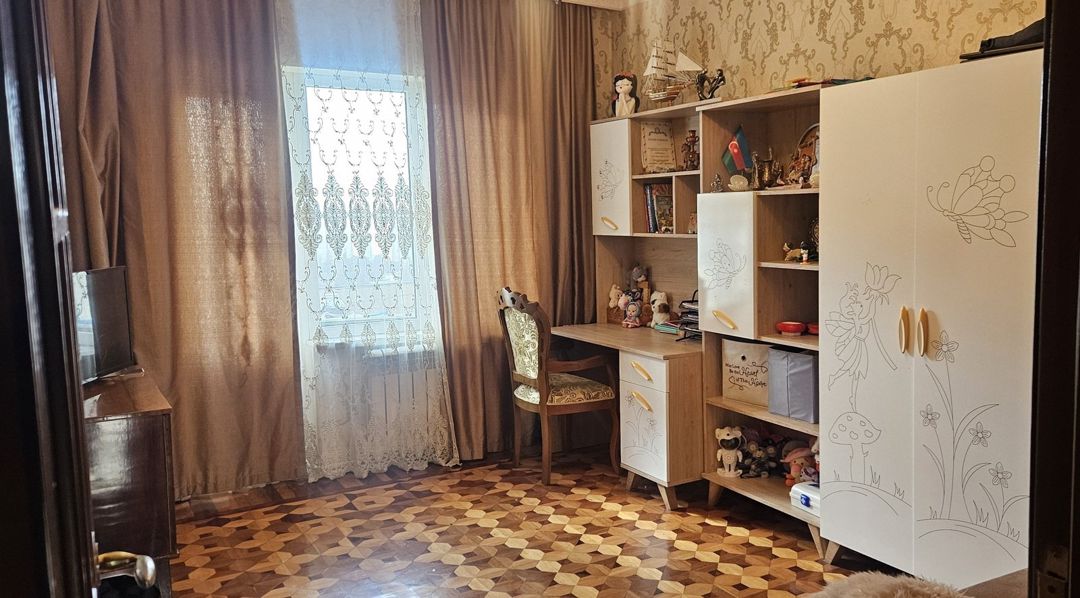 Satılır 5 otaqlı köhnə tikili 120 m² — Mənzil, Bakı (4)