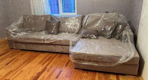 Künc divan. Satılır 400 azn. 3,26*1,66 ölçüsündə. Açılmır,baza yoxdur — Bakı