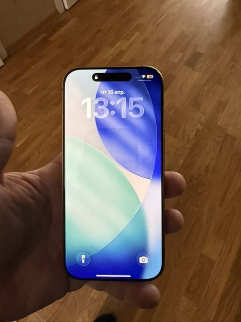 IPhone 16 Pro, 256 GB, Qızılı, Face ID — Bakı