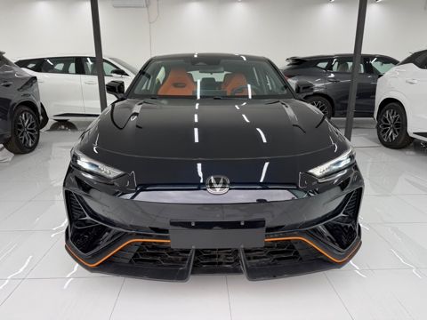 Changan Uni-V, 1.5 L, 2025 il, yeni — Bakı