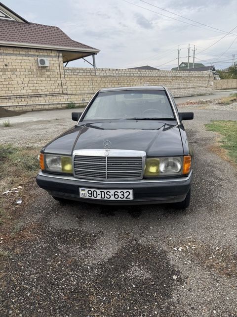 Mercedes 190, 2.0 L, 1993 il, 290 000 km — Kürdəmir