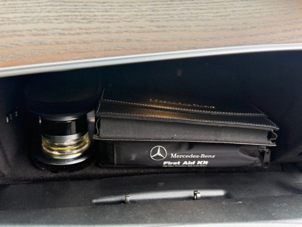 Mercedes E 300, 2.0 L, 2017 il, 90 000 km — Avtomobillər, Bakı (10)
