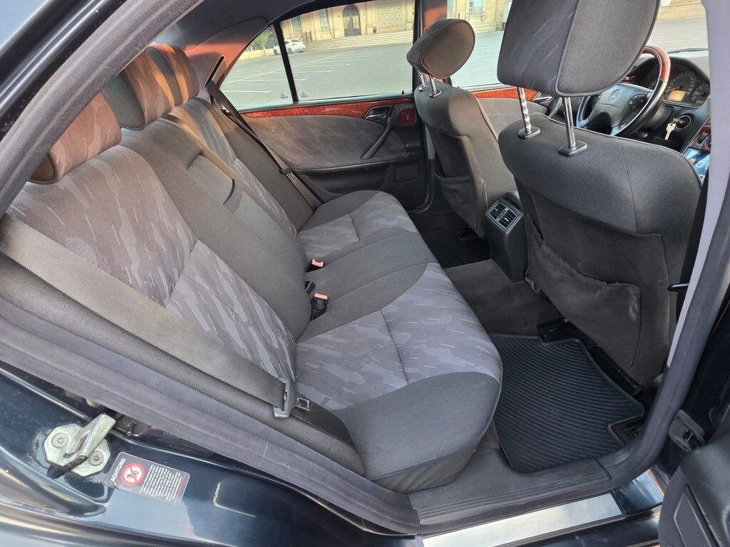 Mercedes E 240, 2.4 L, 2001 il, 258 000 km — Avtomobillər, Bakı (9)