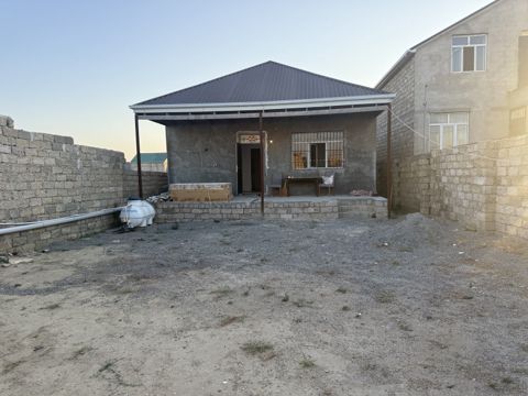 Satılır 3 otaqlı həyət evi/bağ evi 90 m² — Bakı