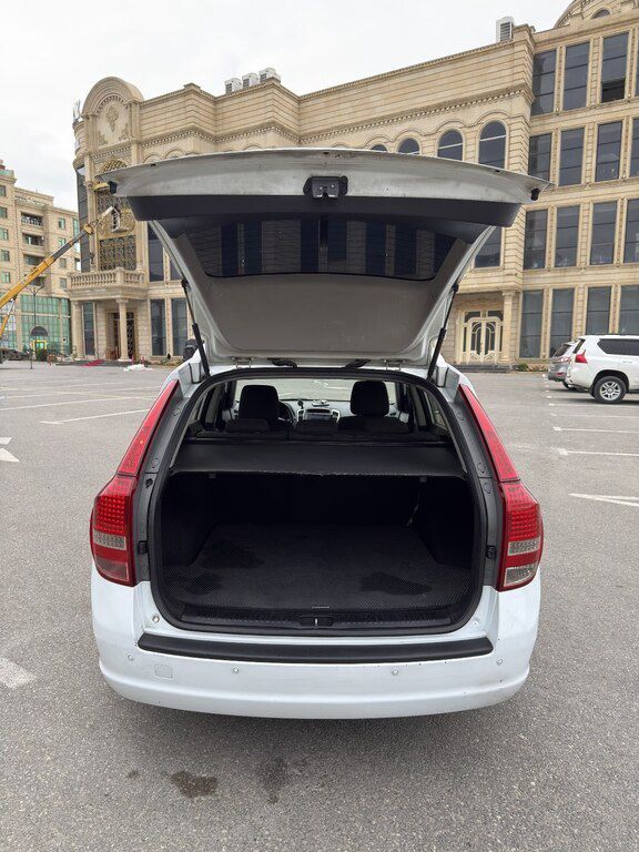 Kia Ceed SW, 1.6 L, 2009 il, 390 000 km 90-BY-459 — Avtomobillər, Bakı (9)