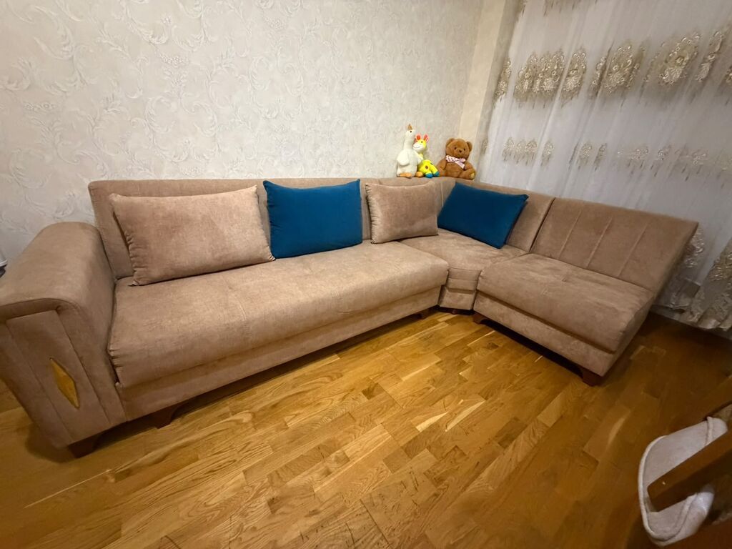 Divan acilan ve bazali 150×250 Problemi yoxdur.Qiymet 300 azn Unvan — Divanlər, Sumqayıt (2)