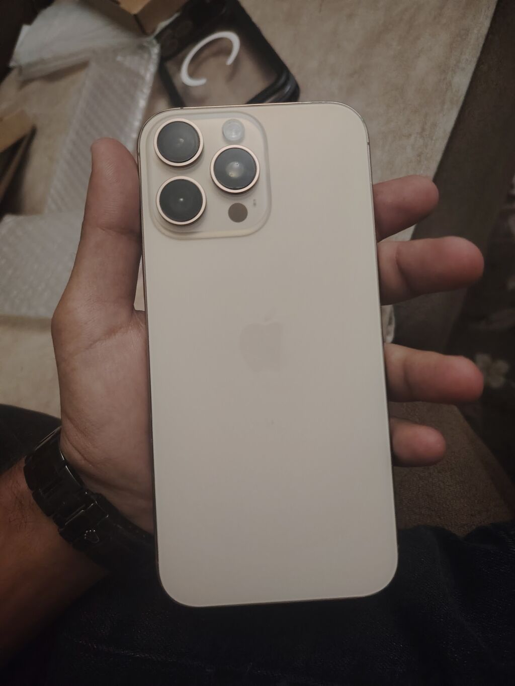 IPhone 16 Pro Max, 256 GB, Qızılı, Simsiz şarj — Apple iPhone, Sumqayıt (6)
