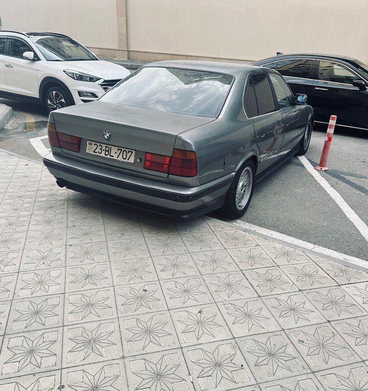 BMW 520, 2.0 L, 1991 il, 150 000 km — Avtomobillər, Bakı (3)