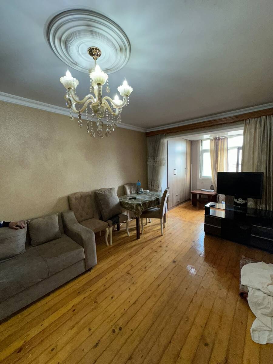 Satılır 1 otaqlı köhnə tikili 45 m² — Mənzil, Bakı (4)