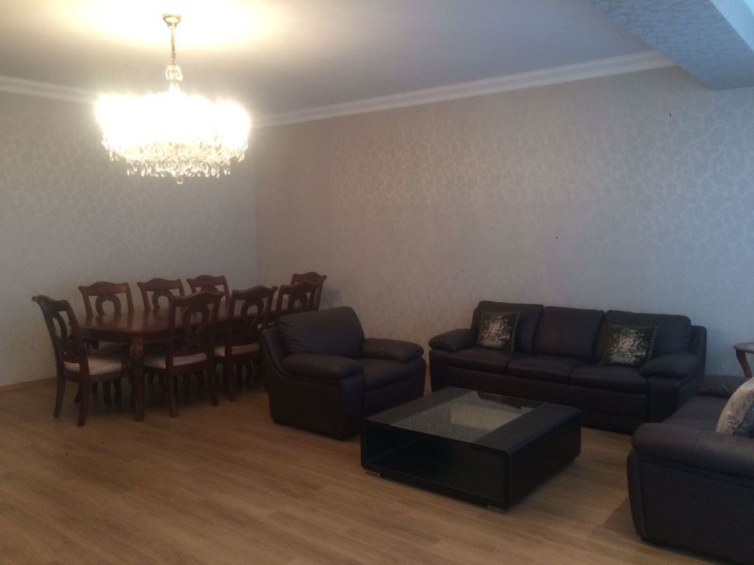 İcarəyə verilir 3 otaqlı yeni tikili 160 m² — Mənzil, Bakı (10)