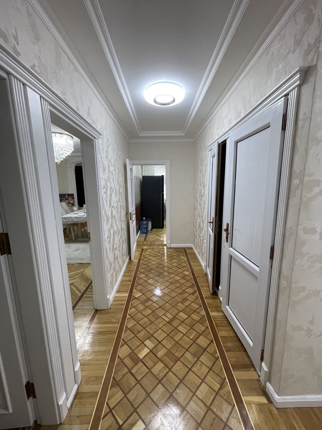Satılır 3 otaqlı köhnə tikili 105 m² — Mənzil, Bakı