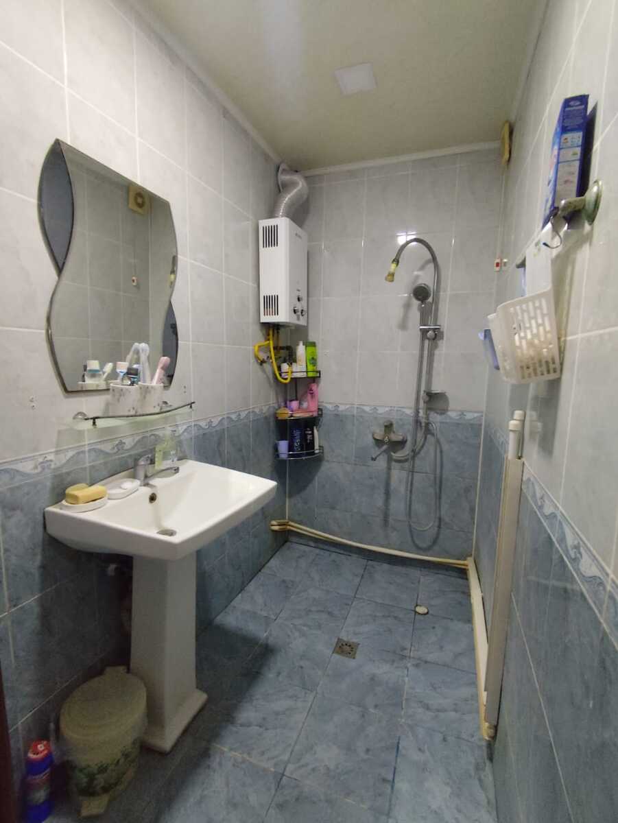 Satılır 2 otaqlı köhnə tikili 65 m² — Mənzil, Bakı (10)