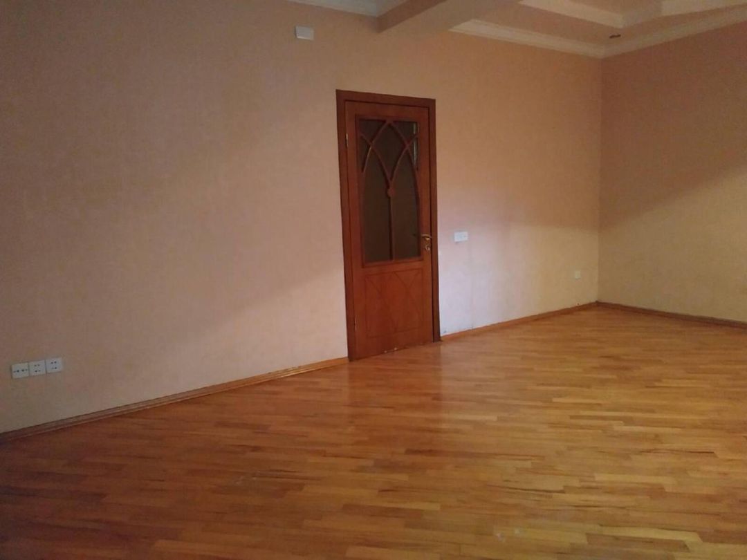 İcarəyə verilir 3 otaqlı yeni tikili 145 m² — Mənzil, Bakı (4)