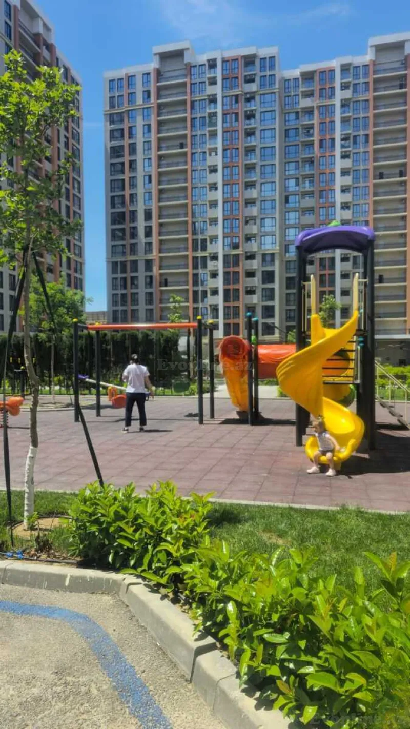 Satılır 3 otaqlı Mənzil Yeni tikili 71 m² Bakı, Yasamal r — Mənzil, Bakı (2)