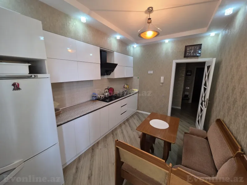 Satılır 3 otaqlı Mənzil Yeni tikili 82 m² Bakı, Səbail r., Badamdar — Mənzil, Bakı (8)