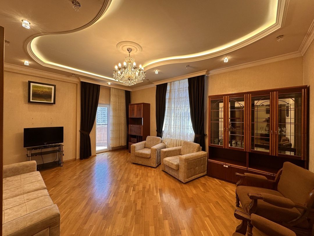 Satılır 3 otaqlı yeni tikili 140 m² — Mənzil, Bakı (12)