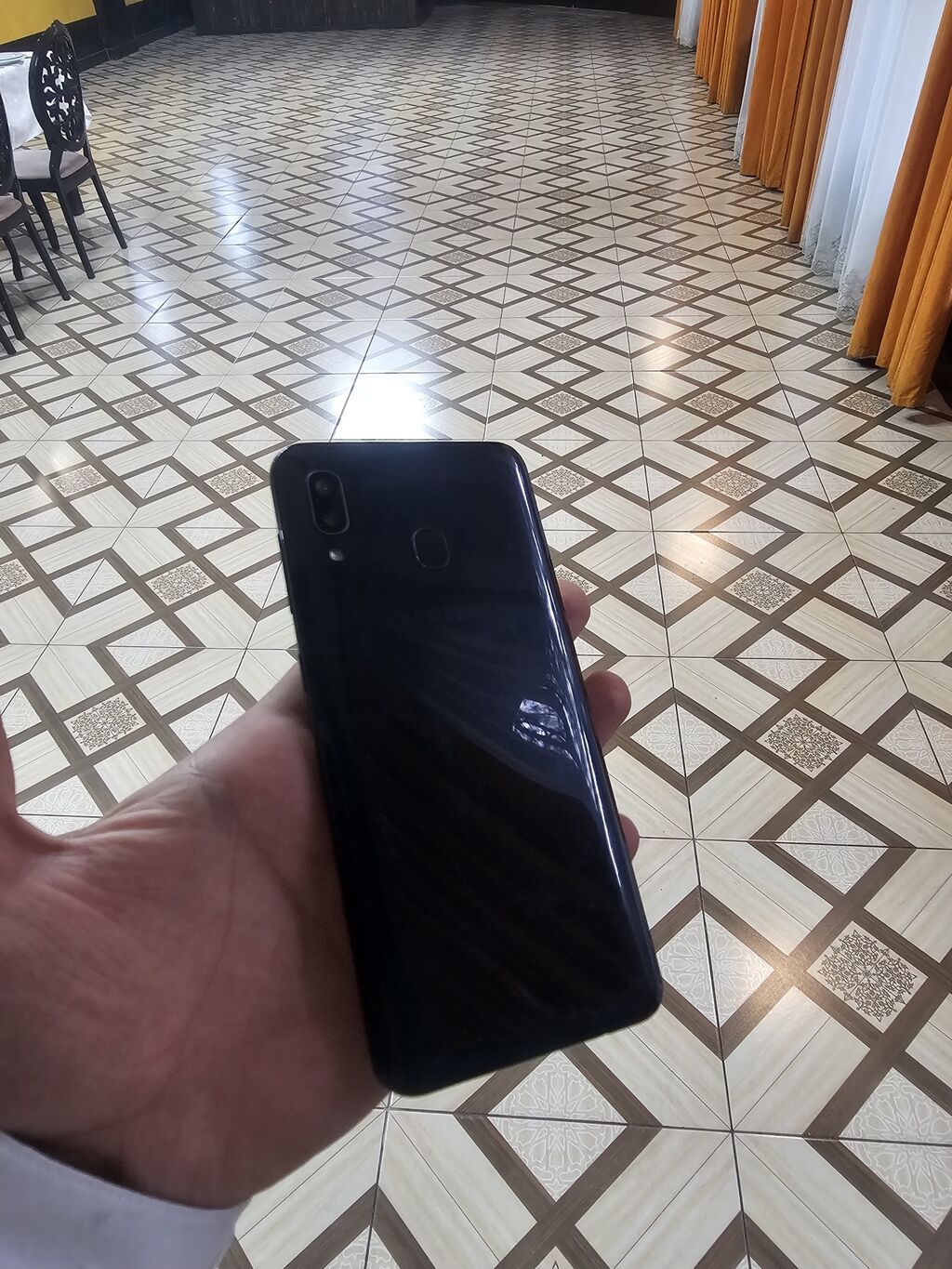Samsung Galaxy A20, 32 GB, rəng - Qara, Barmaq izi — Samsung, Bakı (2)