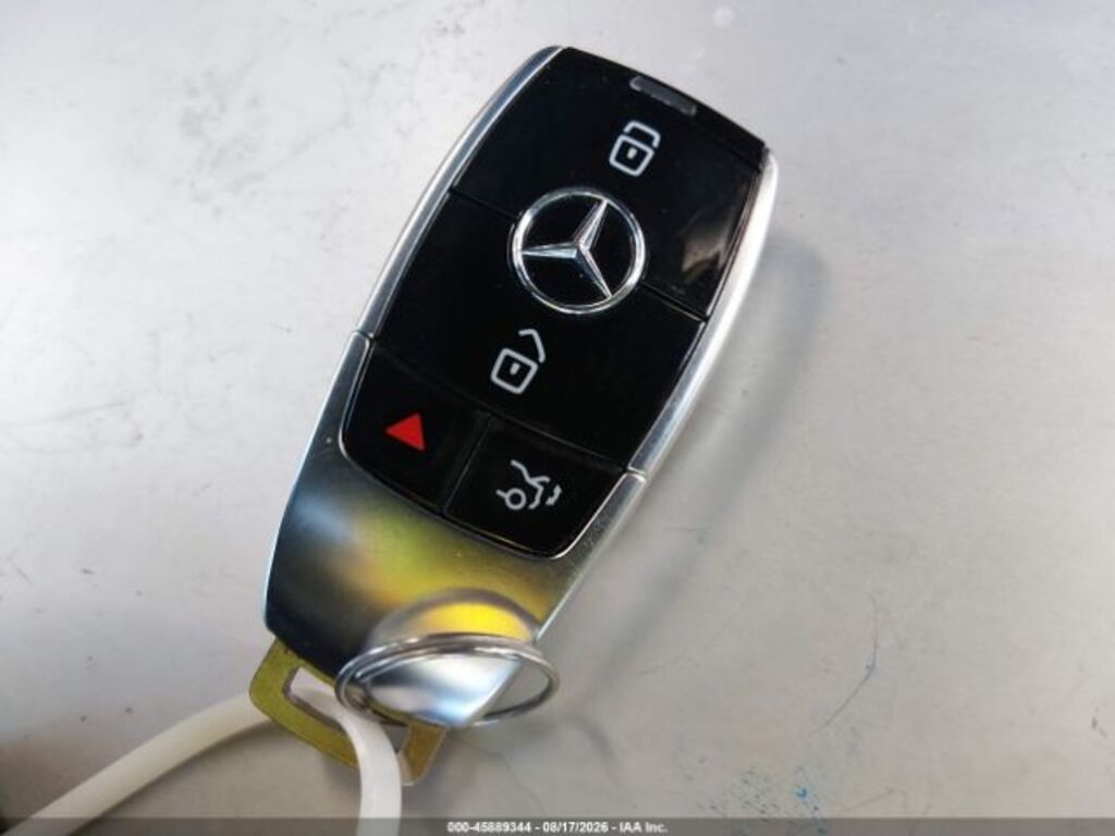 Mercedes E 300, 2.0 L, 2022 il, 188 251 km — Avtomobillər (10)